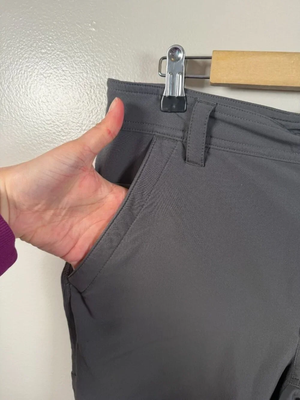 L.L. Bean Men's VentureStretch Five-Pocket Pants Size 32x34 Gray Straight Leg